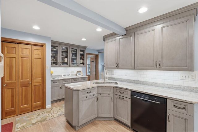 132 PENHURST DRIVE, Wilkins Twp, PA 15235