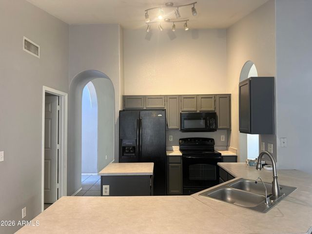 8743 W SIERRA VISTA Drive, Glendale, AZ 85305