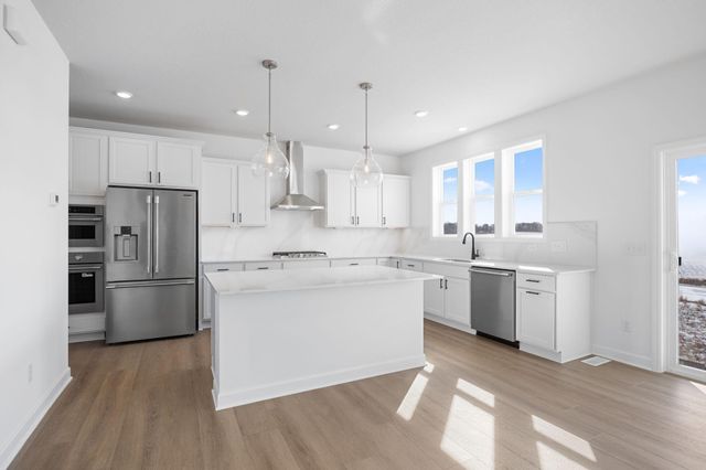 1726 Upper 141st Street E, Rosemount, MN 55068