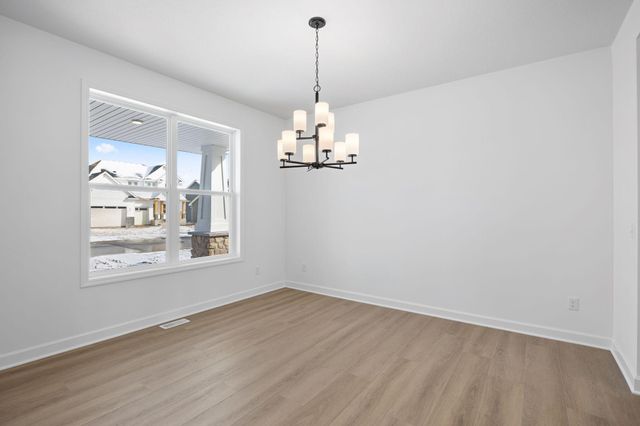 1726 Upper 141st Street E, Rosemount, MN 55068