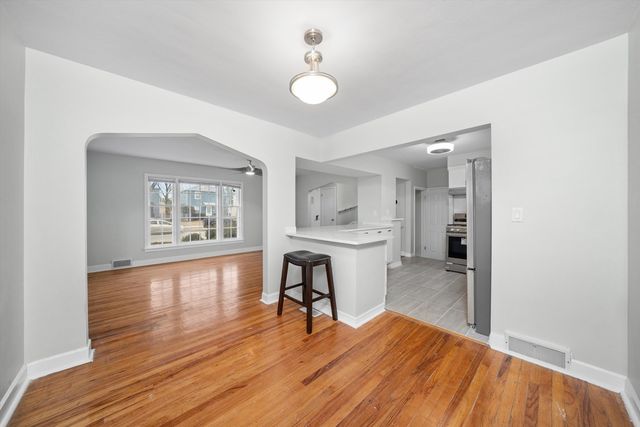 3900 Home Avenue, Stickney, IL 60402