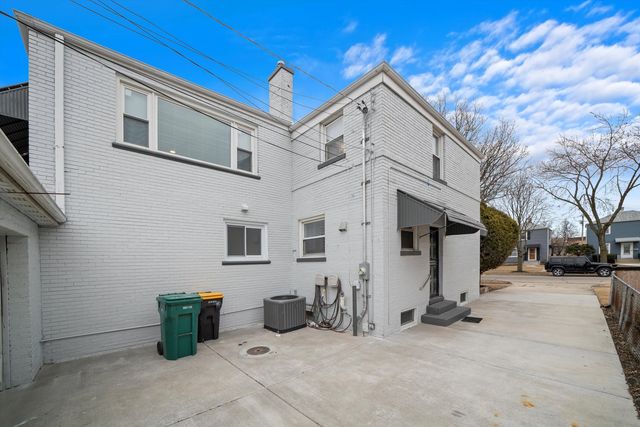 3900 Home Avenue, Stickney, IL 60402