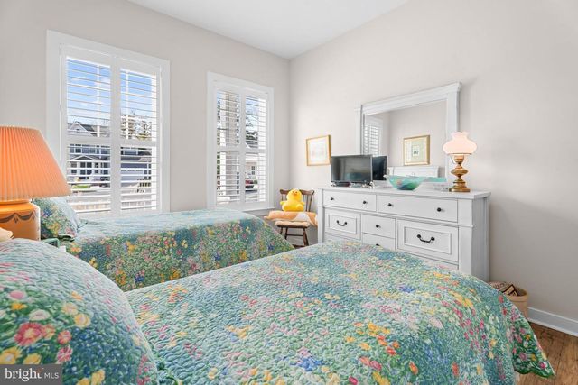 13 JOHNSONS GLADE LN, Ocean View, DE 19970