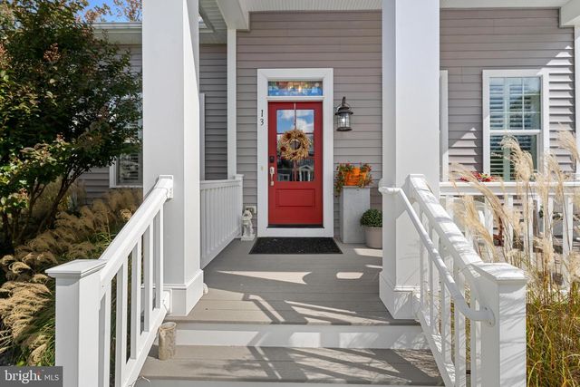 13 JOHNSONS GLADE LN, Ocean View, DE 19970