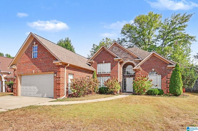 8233 WYNWOOD DRIVE, Helena, AL 35080