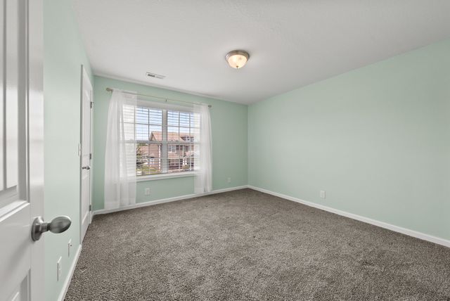 233 Alexander Boulevard, Clarksville, TN 37040