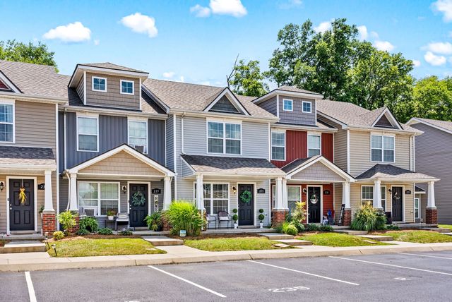 233 Alexander Boulevard, Clarksville, TN 37040