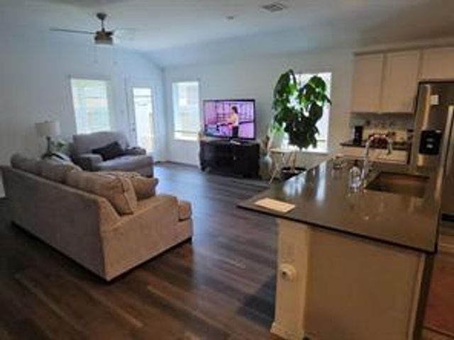 17718 Sommerset Falls Lane, Crosby, TX 77532