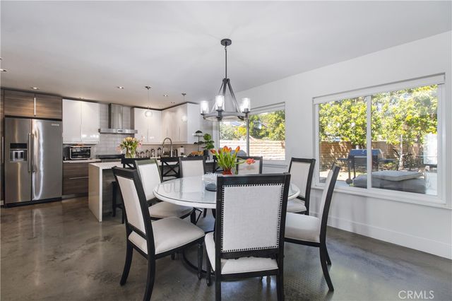 19865 Hiawatha Street, Chatsworth, CA 91311