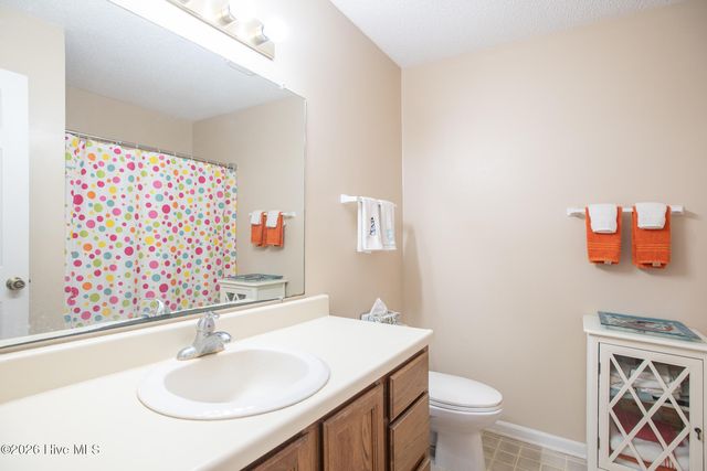 120 Crystal Pines Court, Beaufort, NC 28516