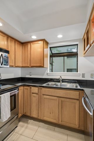 1939 Capers Ave, Nashville, TN 37212