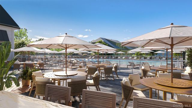 81 Juniper Lane 25, Yaphank, NY 11980