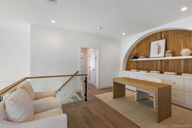 81 Juniper Lane 25, Yaphank, NY 11980