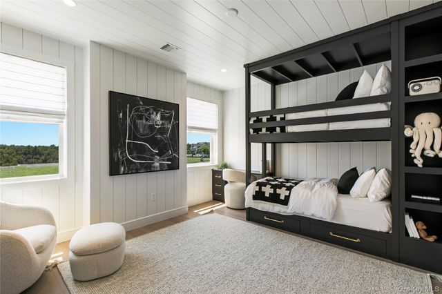 81 Juniper Lane 25, Yaphank, NY 11980