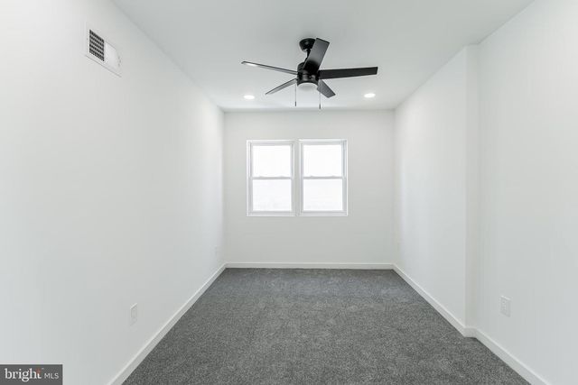 912 N 30TH ST, Philadelphia, PA 19130