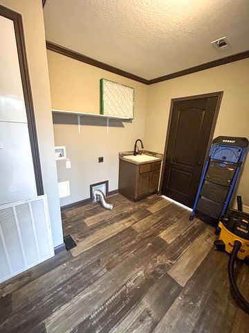 1029 Langford Store Rd, Mc Kenzie, TN 38201