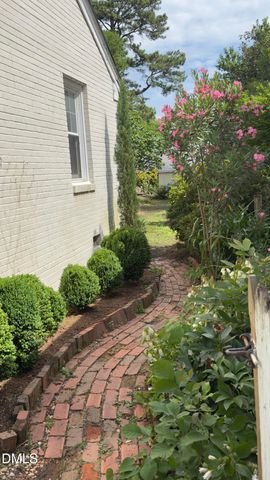 610 Devereux Street, Raleigh, NC 27605