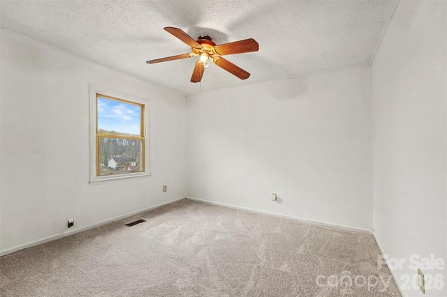 5609 Beaconsfield Road, Charlotte, NC 28214