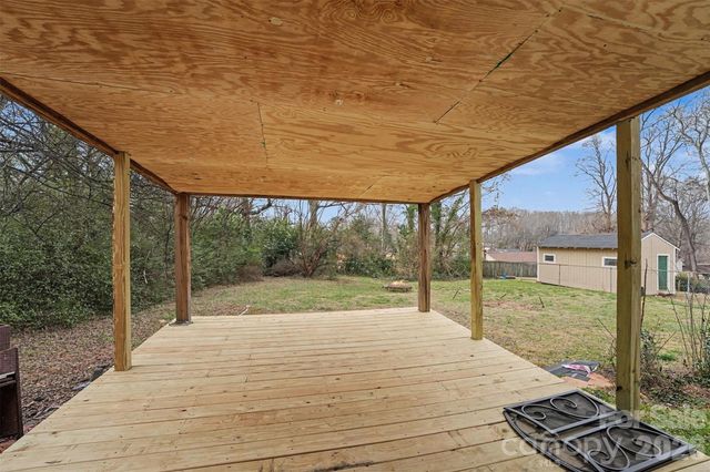 5609 Beaconsfield Road, Charlotte, NC 28214