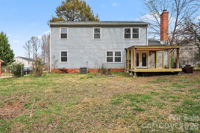 5609 Beaconsfield Road, Charlotte, NC 28214