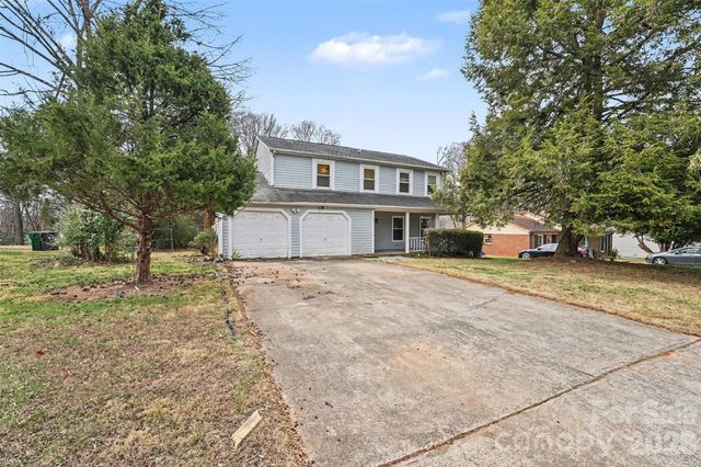 5609 Beaconsfield Road, Charlotte, NC 28214
