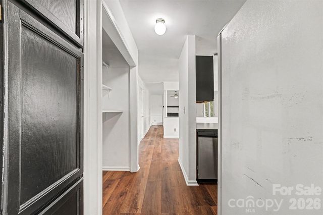 5609 Beaconsfield Road, Charlotte, NC 28214