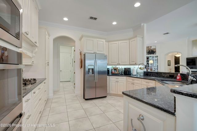 9064 Mississippi Run, Weeki Wachee, FL 34613