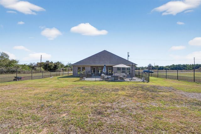 22287 Westmeadow Drive, Whitney, TX 76692