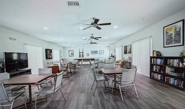 8100 DR MARTIN LUTHER KING JR STREET N 208, St Petersburg, FL 33702