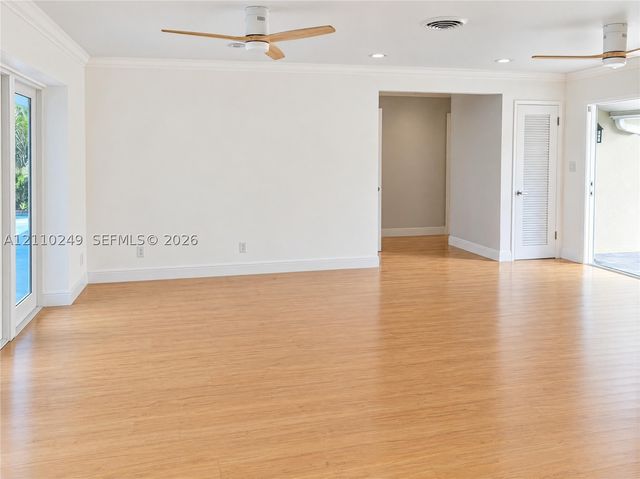 1825 NE 26th Dr, Wilton Manors, FL 33306