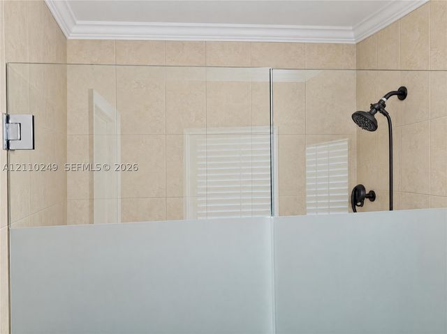 1825 NE 26th Dr, Wilton Manors, FL 33306