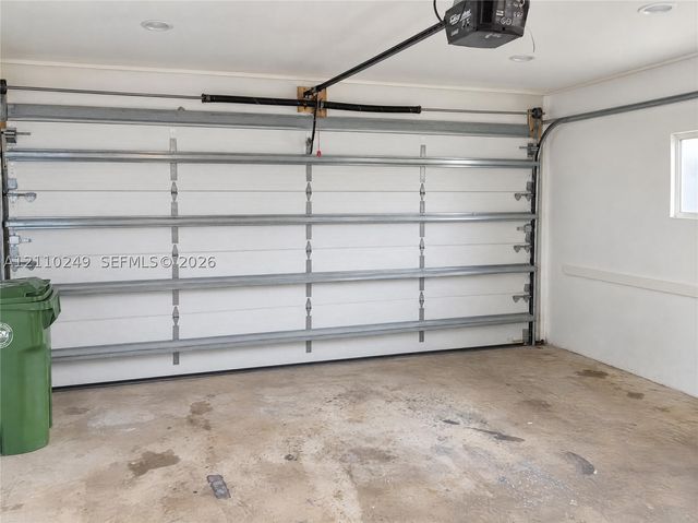 1825 NE 26th Dr, Wilton Manors, FL 33306