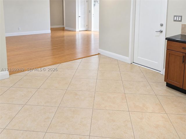 1825 NE 26th Dr, Wilton Manors, FL 33306