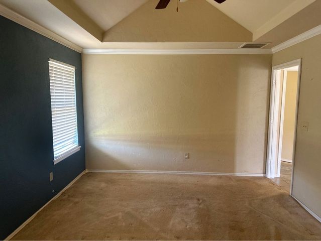 633 N Nebraska Avenue, Oklahoma City, OK 73117