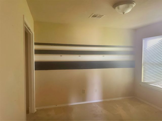 633 N Nebraska Avenue, Oklahoma City, OK 73117