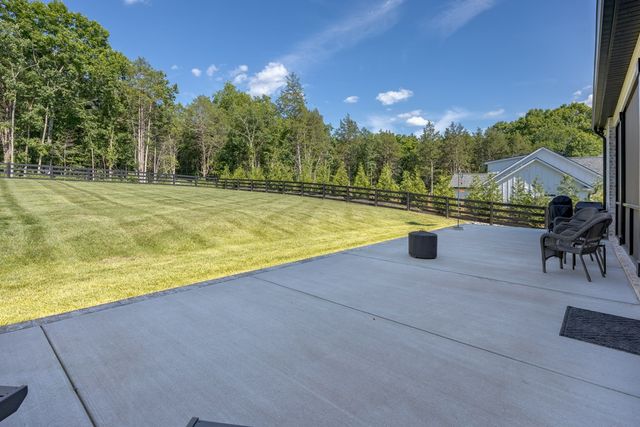 2207 Carpenter Bridge Rd, Columbia, TN 38401