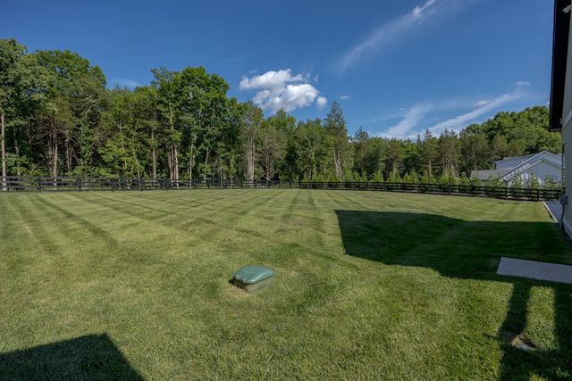 2207 Carpenter Bridge Rd, Columbia, TN 38401