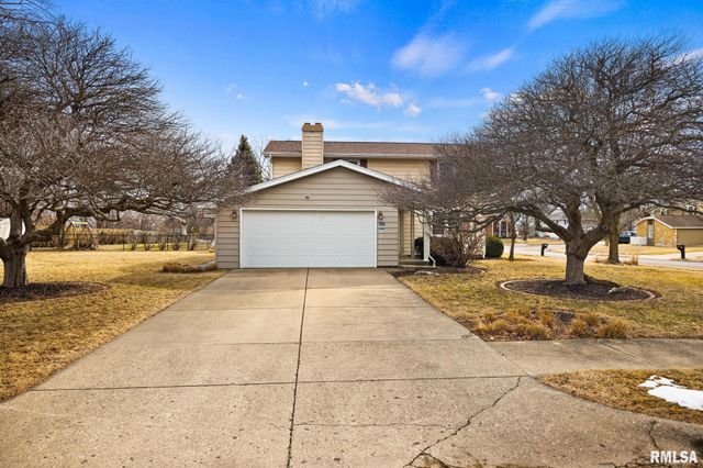 5824 N IMPERIAL Drive, Peoria, IL 61614