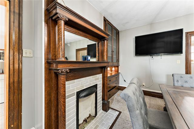 207 Mccormick Ave, Bentleyville, PA 15314