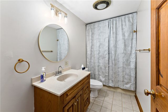 207 Mccormick Ave, Bentleyville, PA 15314