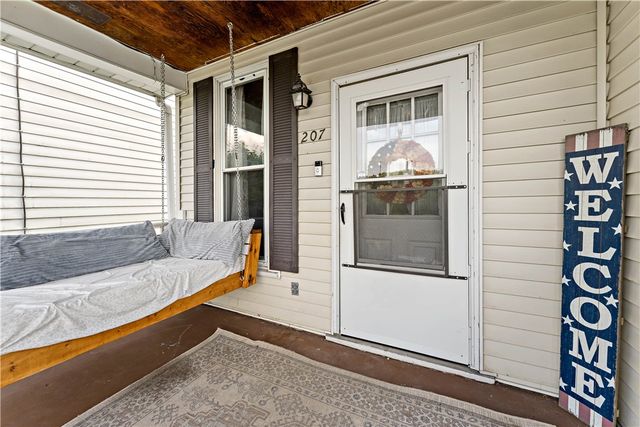 207 Mccormick Ave, Bentleyville, PA 15314