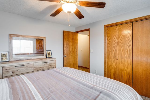 1917 N McRae Dr, Goddard, KS 67052