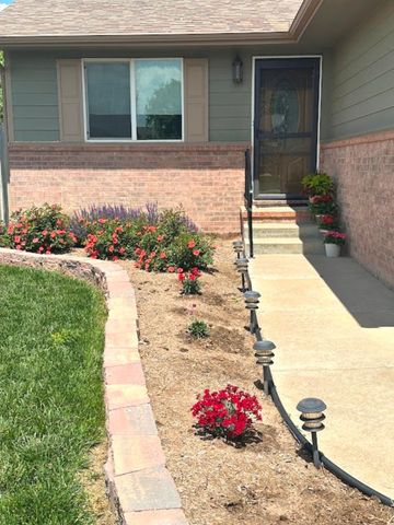 1917 N McRae Dr, Goddard, KS 67052