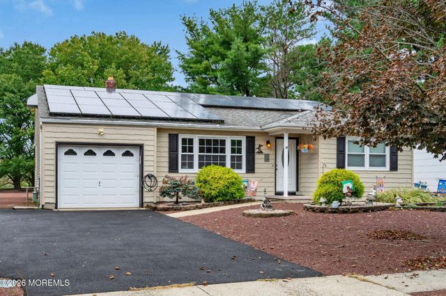 67 Nostrand Drive, Toms River, NJ 08757