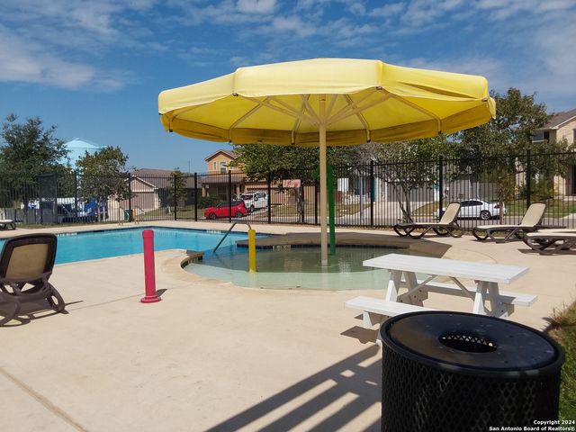 10031 Red Iron Creek, Converse, TX 78109