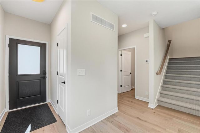 219 NW Orchard Court, Lee's Summit, MO 64063