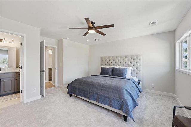 219 NW Orchard Court, Lee's Summit, MO 64063