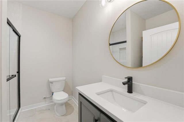 219 NW Orchard Court, Lee's Summit, MO 64063