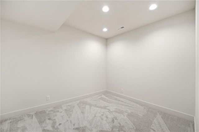 219 NW Orchard Court, Lee's Summit, MO 64063