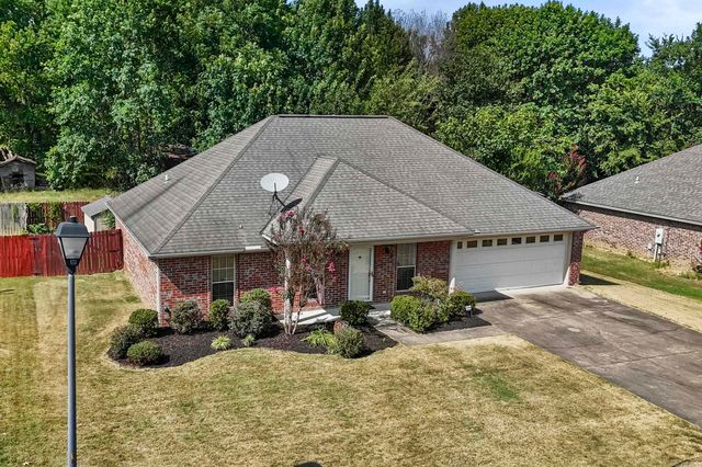 16 Gin Creek Drive, Searcy, AR 72143